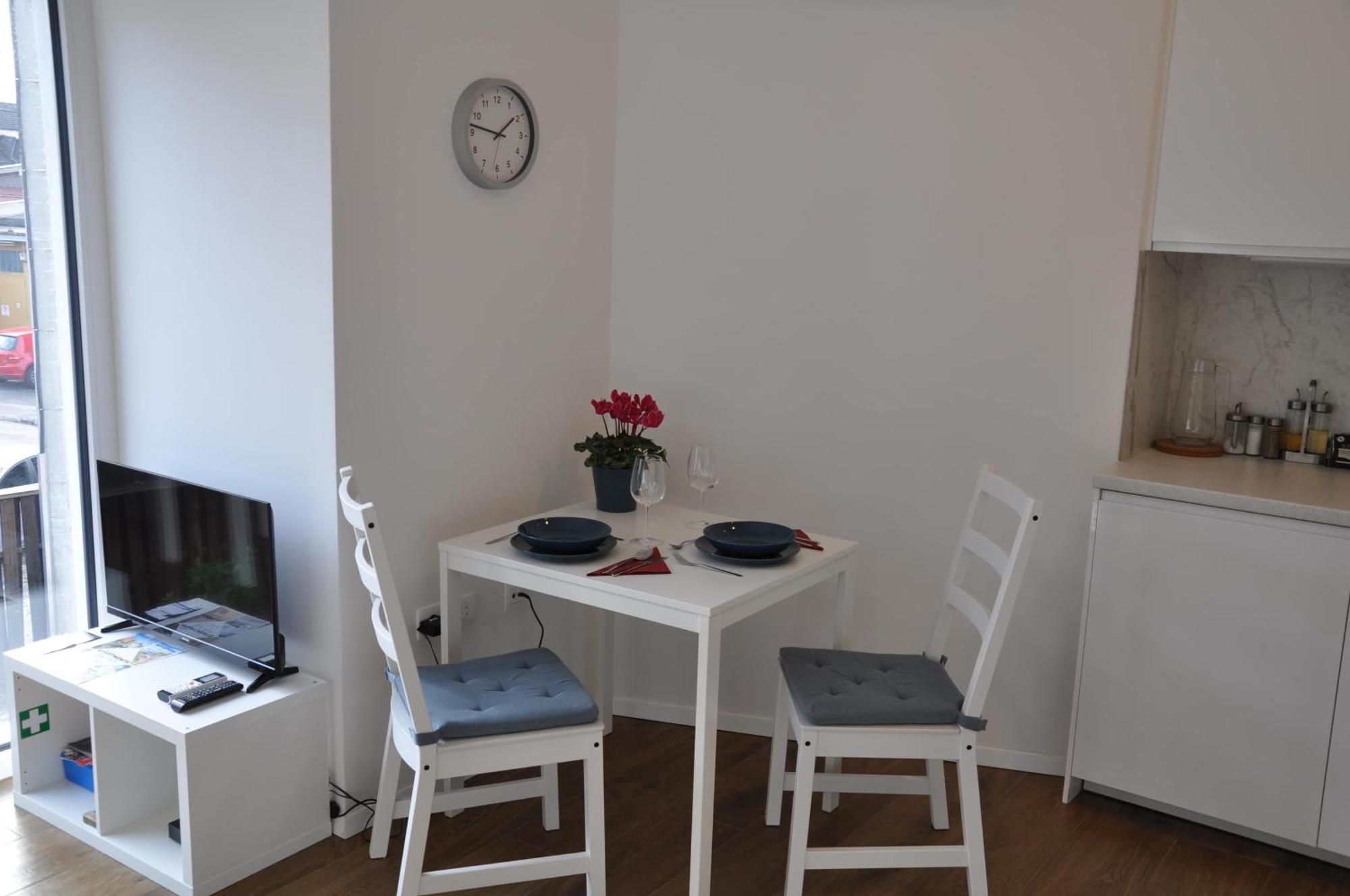Apartments Trnovo リュブリャナ エクステリア 写真